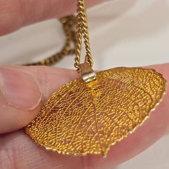 Vintage Gold Dipped Leaf Filigree Pendant With Caco 12K GF Chain Necklace - Picture 5 of 16